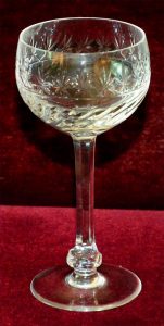 罕见的100多年历史的德国水晶葡萄酒杯